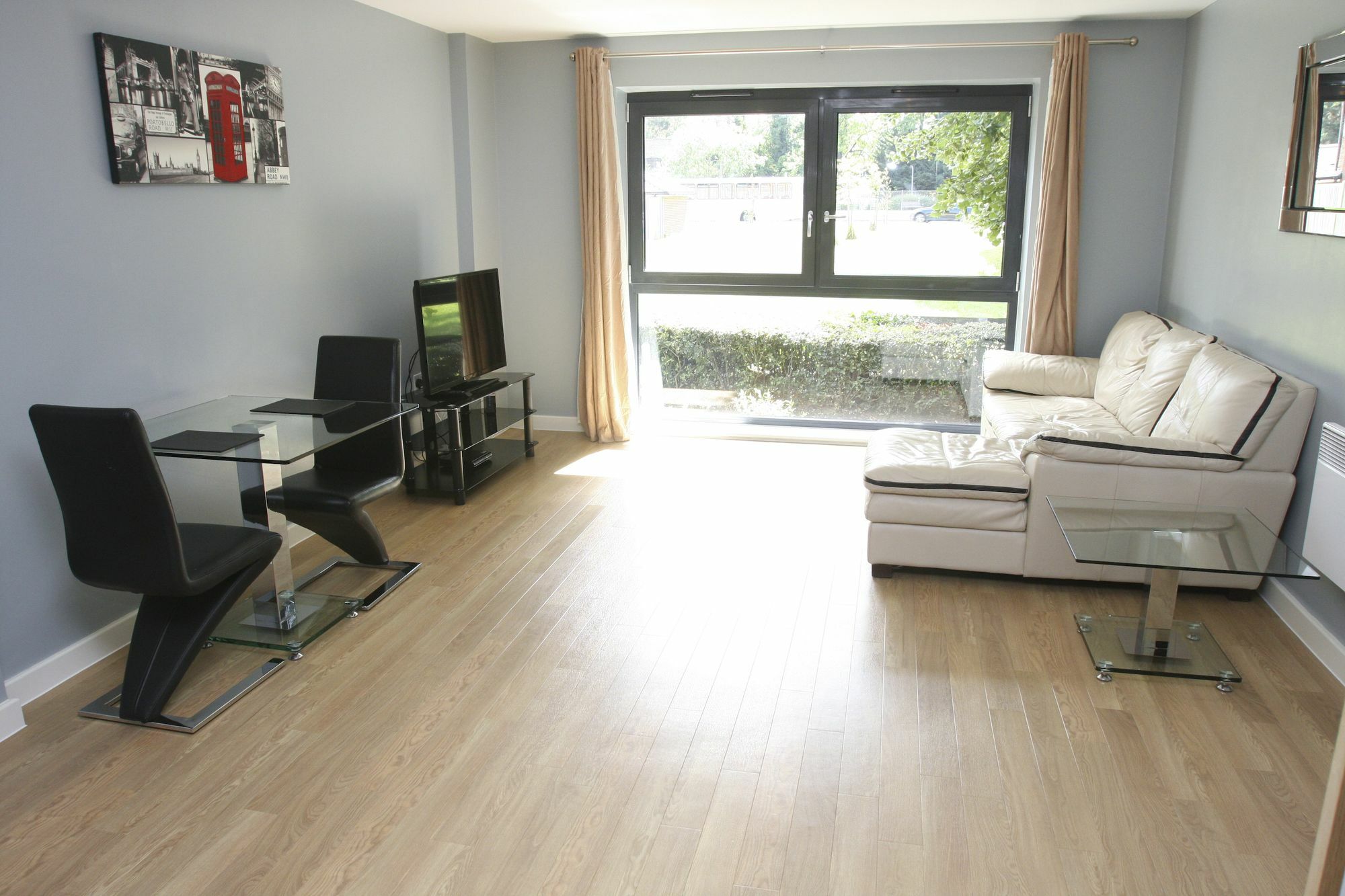 Letting Serviced Apartments - Flanders Court, Watford Town Centre Exterior foto
